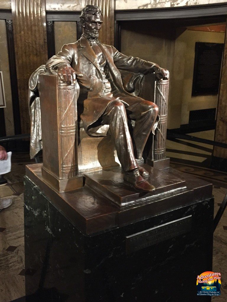 Abraham Lincoln sculpture